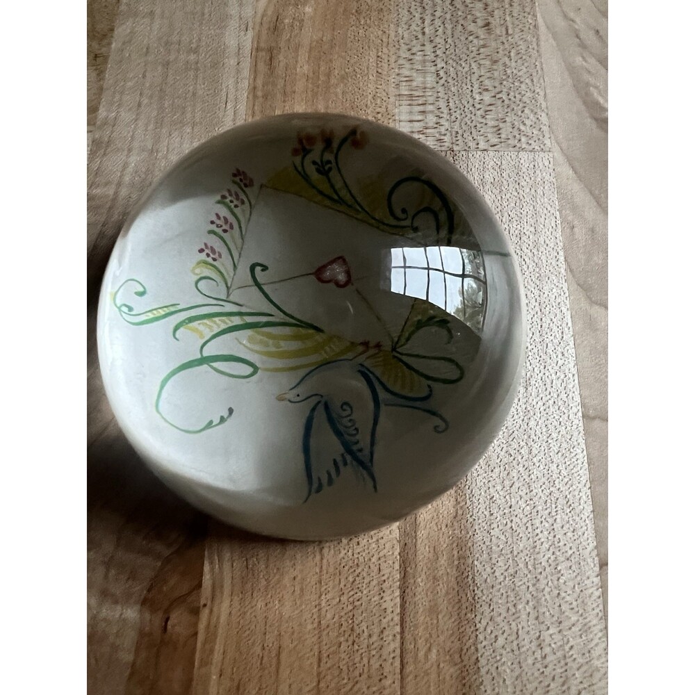 Karen Adam’s Designs Glass Dome Paperweight Signed Dove Love Letter 3.75" Wide - Picture 3 of 8